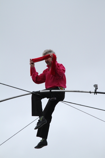 traverséee seine funambule