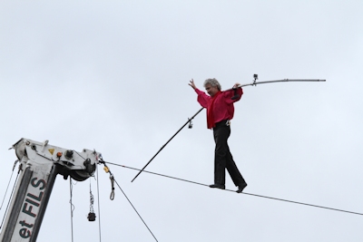 traverséee seine funambule