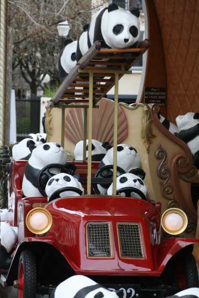 1600 pandas